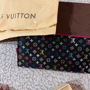Louis Vuitton Multicolor Black Cosmetic Pouch – Takashi Murakami – Rare Disconti